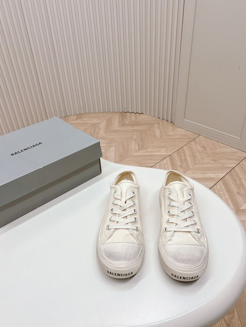 Balenciaga Low Shoes